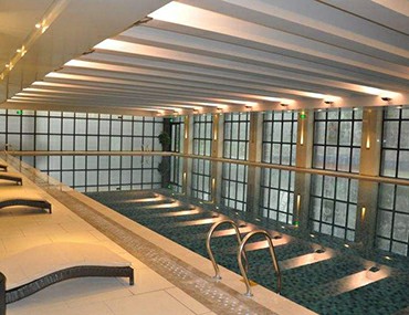 室內恒溫泳池造價受哪些因素影響?