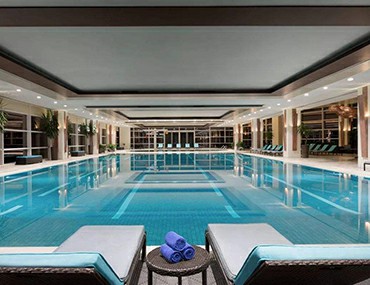 戴高樂泳池空氣源熱泵熱水器的優勢表現在?