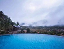 溫泉設(shè)備怎么選？戴高樂泳池教你簡單實(shí)用技巧，一學(xué)就會