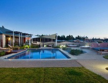 室外游泳池設(shè)備公司哪家靠譜?不知道的請看這里[戴高樂泳池設(shè)備]