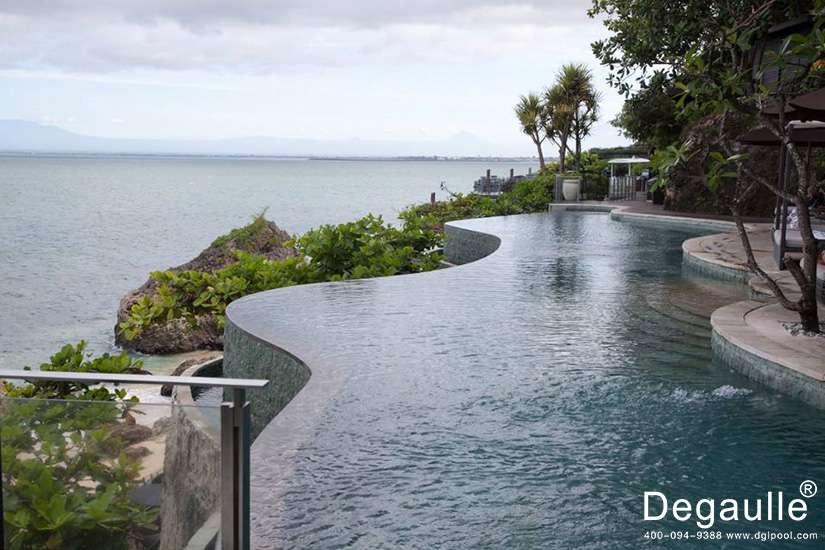 無(wú)邊際泳池