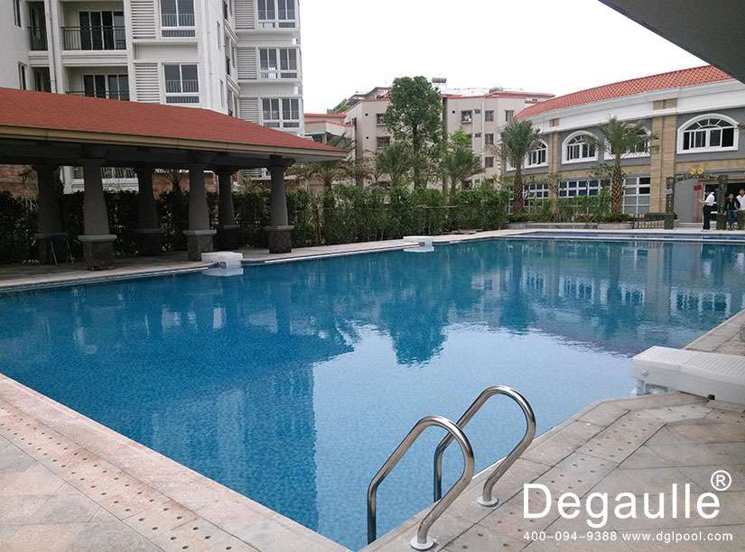 壁掛式游泳池凈水設(shè)備