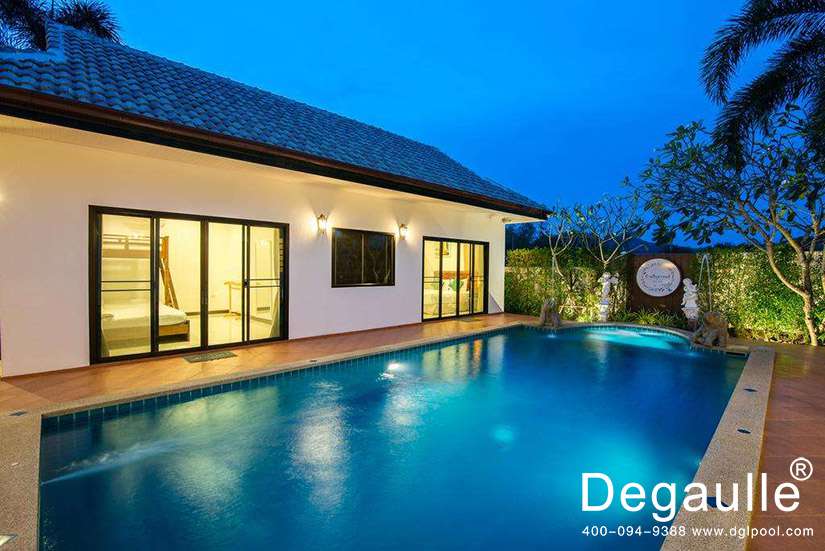 戴高樂無邊際泳池