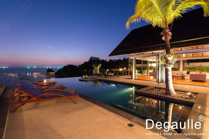 戴高樂無邊際泳池