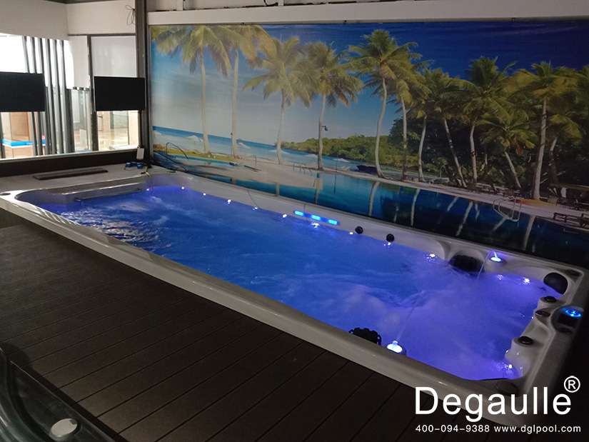 戴高樂無邊際泳池