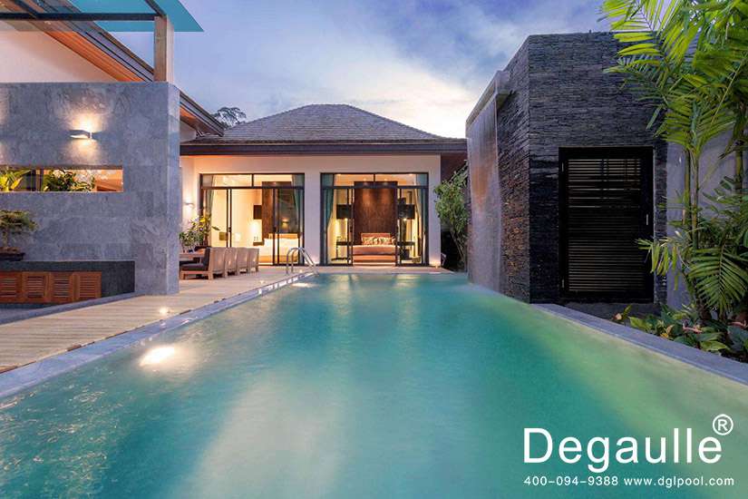 戴高樂無邊際泳池