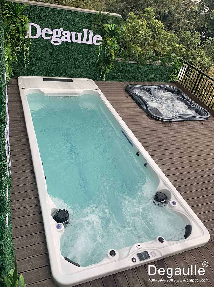 戴高樂無邊際游泳池