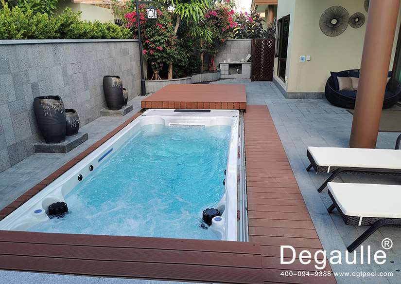 戴高樂無邊際泳池