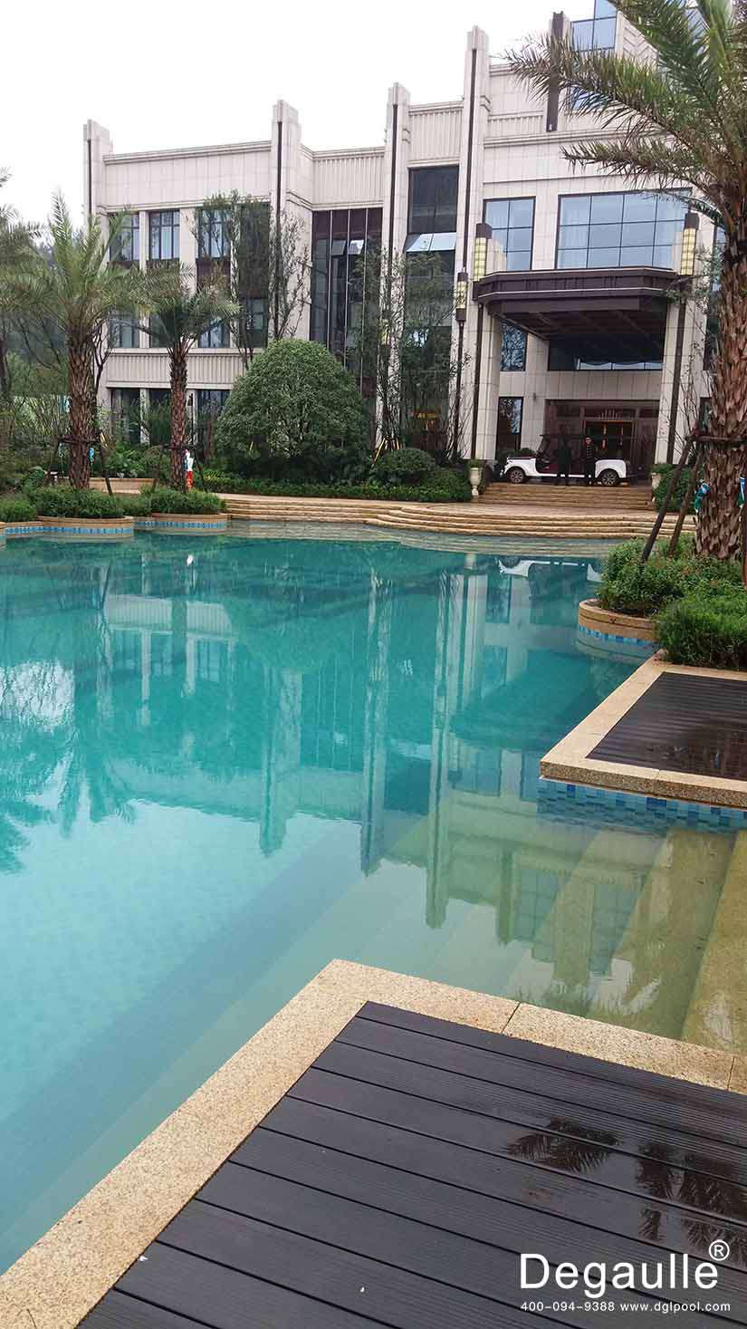 戴高樂恒溫泳池工程