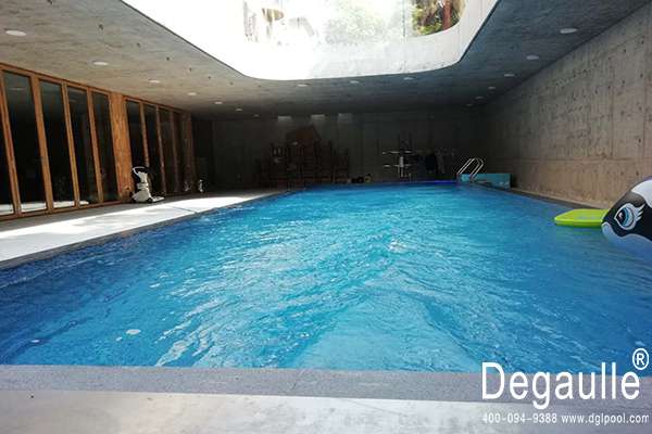 無邊際游泳池設備